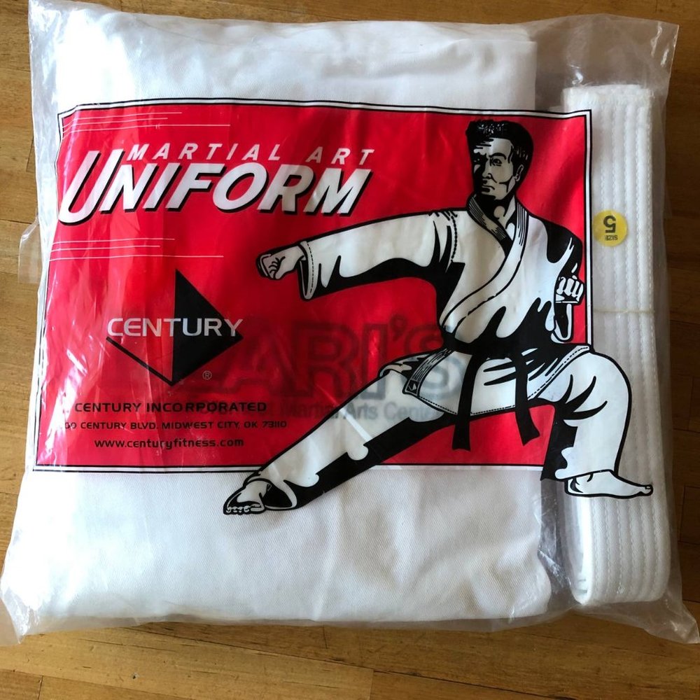 CENTURY Martial Arts Jacket Pants Villari's Youth Karate Uniform Size 5 White